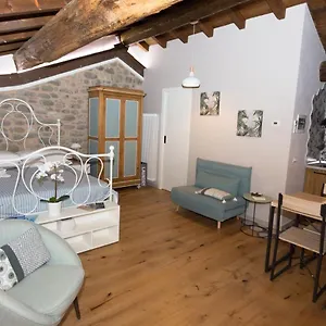 Mimma's Apartment